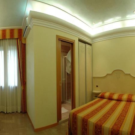 Locanda Zabotto Campagna Lupia Екстериор снимка