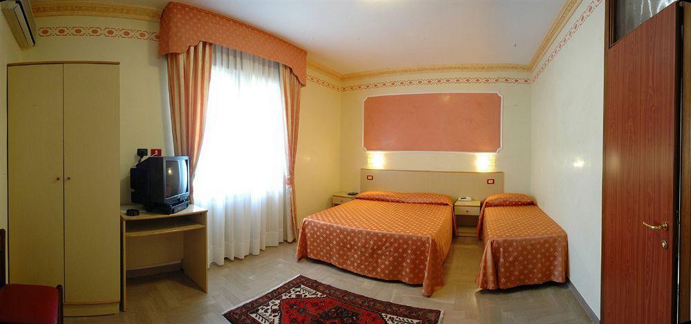 Locanda Zabotto Campagna Lupia Екстериор снимка